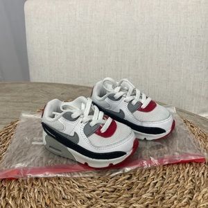 Nike Air Max 90 size 5